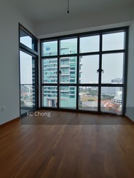 Sturdee Residences (D8), Condominium #210369561